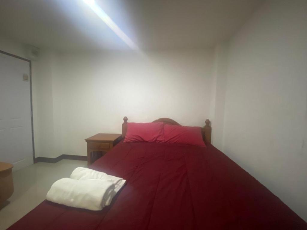 Oyo 1135 Triple A Residence Чиангмай Экстерьер фото