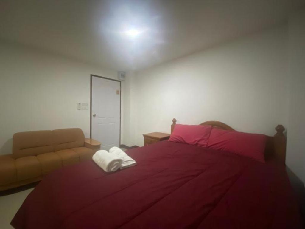 Oyo 1135 Triple A Residence Чиангмай Экстерьер фото
