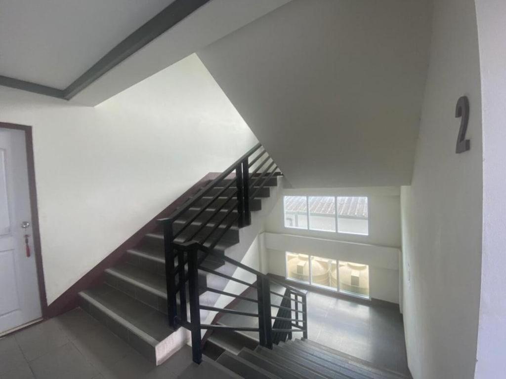 Oyo 1135 Triple A Residence Чиангмай Экстерьер фото