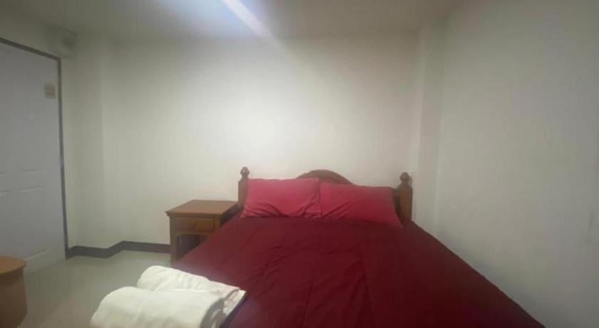 Oyo 1135 Triple A Residence Чиангмай Экстерьер фото