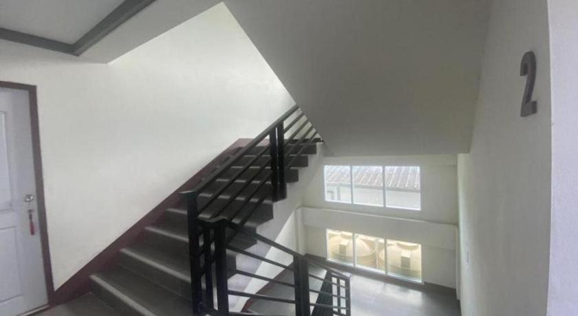 Oyo 1135 Triple A Residence Чиангмай Экстерьер фото